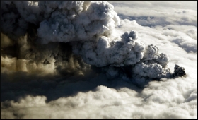 iceland-volcano-ash-april-2010.jpg