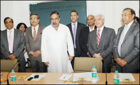 anand-sharma-retailers-meet27062013.jpg