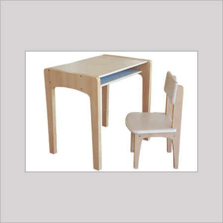INSTITUTE TABLE & CHAIR