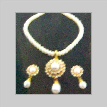 hyderabad pearls designs