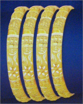 fancy gold bangles