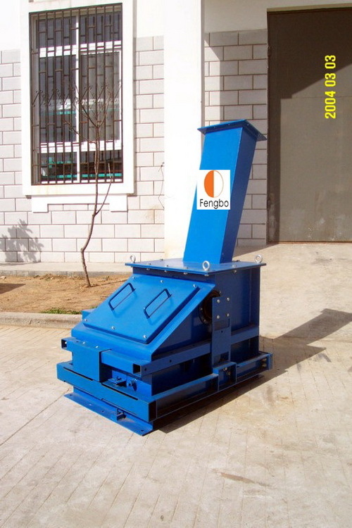 Solid Flow Feeder