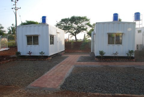 Farrowing+Huts+For+Sale Portable Farrowing Houses For Sale http://www.tradeindia.com/fp703152 ...