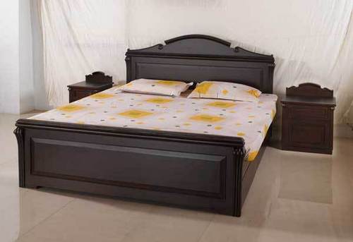 Designer Wooden Bed in Kolkata, West Bengal, India - DECOFUR