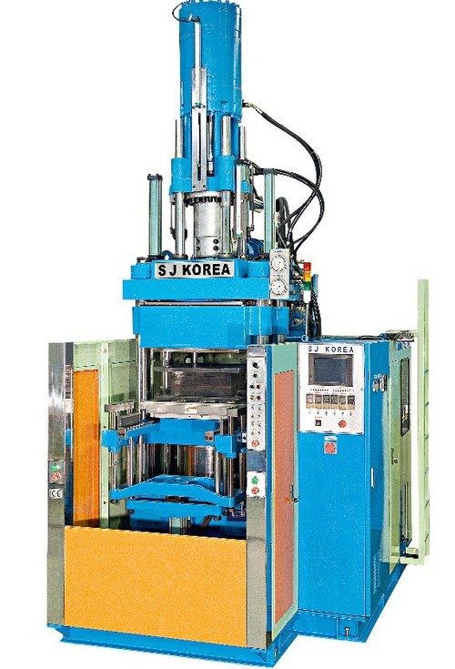 Vacuum Injection Molding Machine For Rubber in YoungcheonSi, Kyungbuk