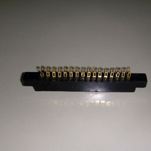 Printed Circuit Board Connector (32 Pin Solder Eyelet) in Mumbai