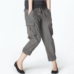 girls in cargo pants