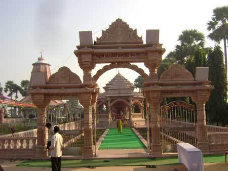 temple gate design