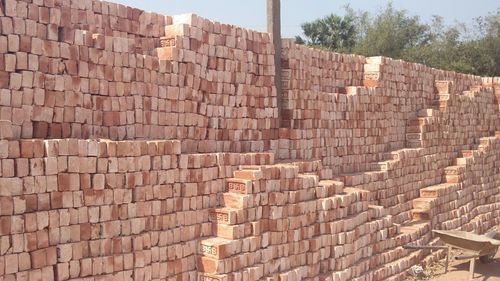 Red Clay Bricks in Shalimar Market, Katihar - Manufacturer