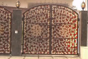 Fiber Glass Gate Panels in Navyug Market, Ghaziabad 