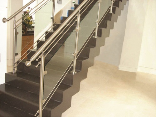 New Design Stainless Steel Stair Railing in Patparganj ...